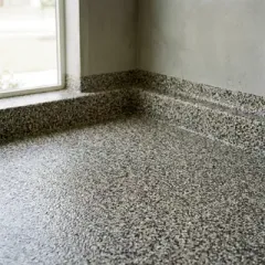 Voorbeeldfoto van een afgewerkte garagevloer met coating, na de klus
